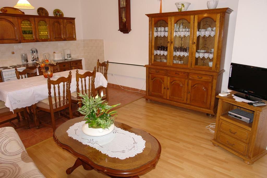 Villa Nina Novi Vinodolski Esterno foto